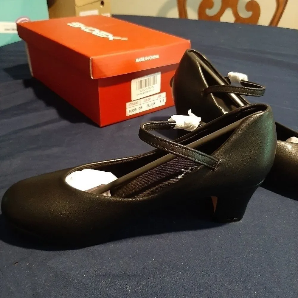New Ladies Size 4.5 Black 2